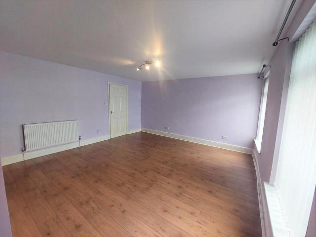 House for rent in The Haulgh, Lee Bank