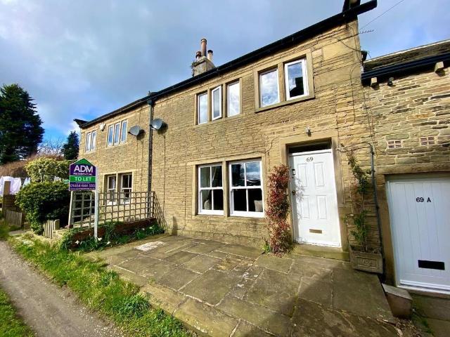 House for rent in Milnsbridge, West Yorkshire