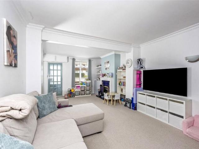 House for rent in World's End, Perryfields