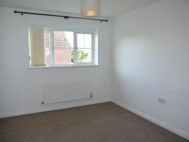 House for rent in Nangreaves, Wales
