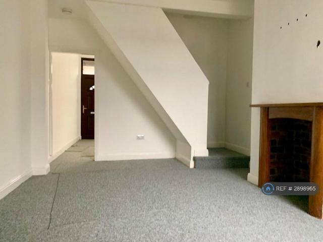 House for rent in Burslem, Stoke-on-Trent