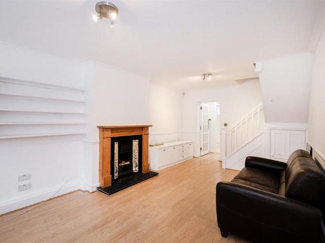 House for rent in Loughton, Epping Forest
