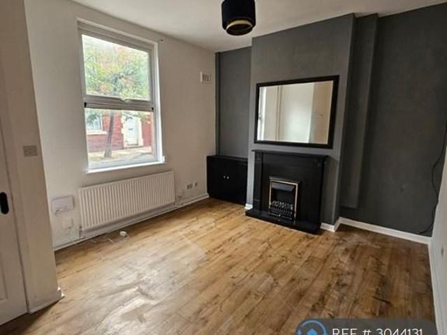 House for rent in Avenham, Preston