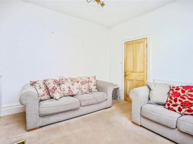House for rent in Ewens Farm, Golden Valley