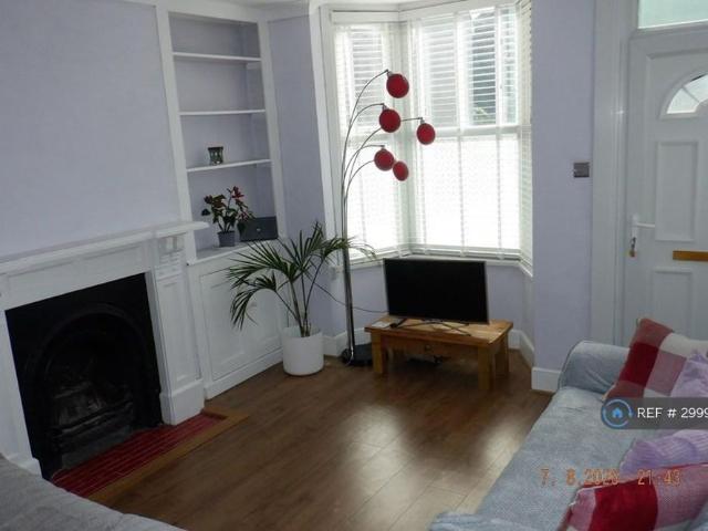 House for rent in Wincheap, The Bridge