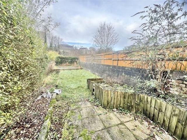 House for rent in Nangreaves, Wales