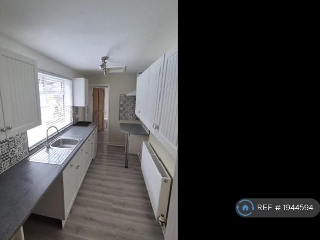House for rent in Norton-Le-Moors, Sneyd Green