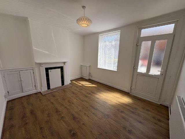 House for rent in Hugglescote, Leicestershire