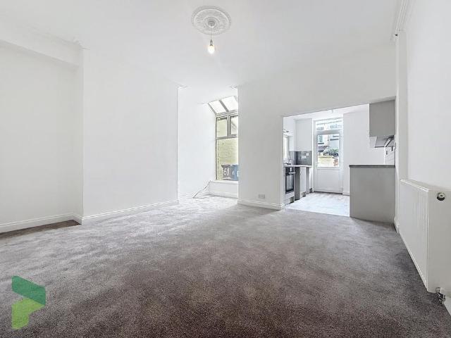 House for rent in Knowle Fold, Darwen