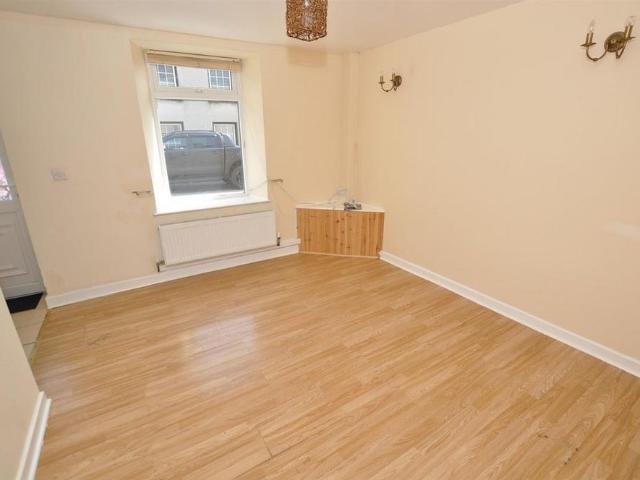 House for rent in Carmarthen, Wales