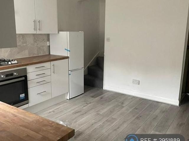 House for rent in Wilmorton, East Midlands