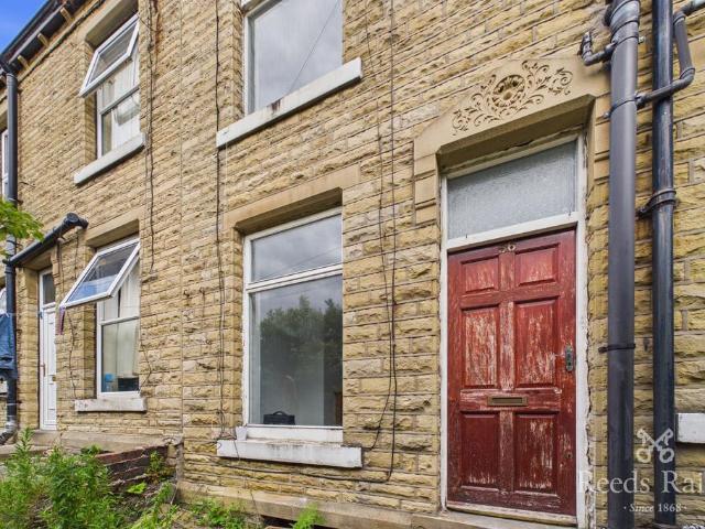 House for rent in Huddersfield, West Yorkshire