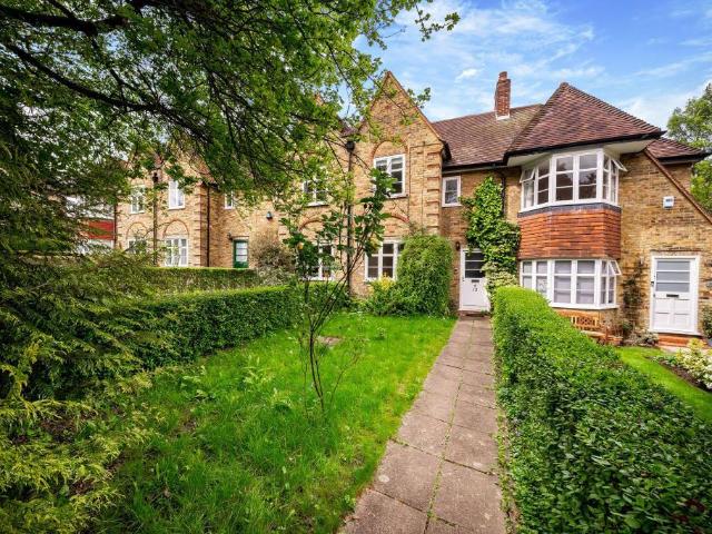 House for rent in Temple Fortune, Greater London