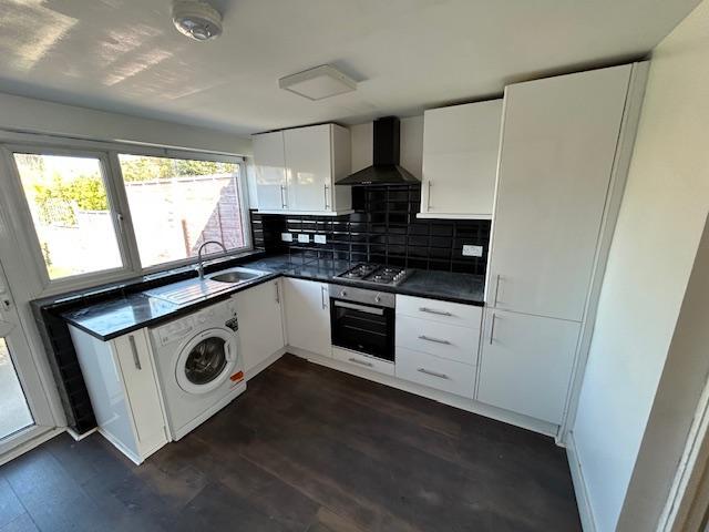 House for rent in Blackfen, Greater London