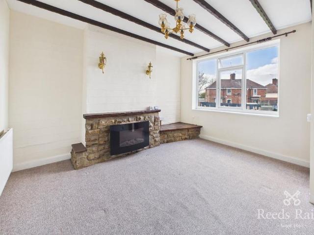 House for rent in Sheffield Lane Top, Firth Park