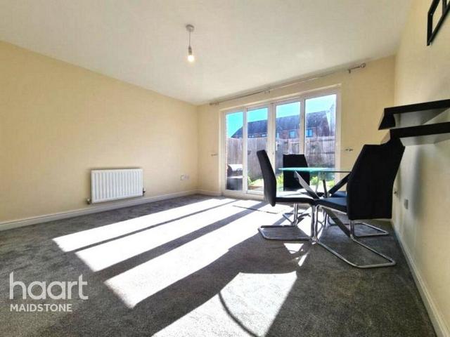 House for rent in Midway, Kent