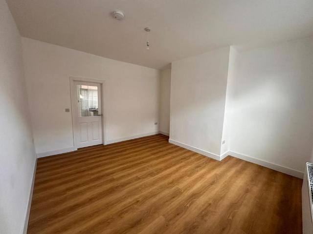 House for rent in Burnedge, Greater Manchester