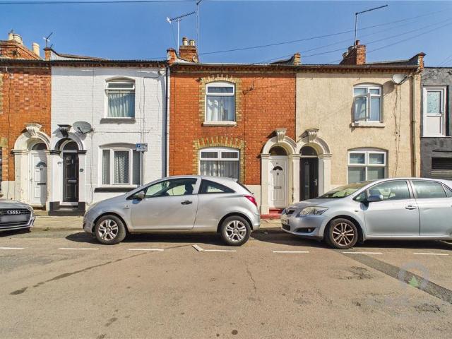 House for rent in Semilong, Northampton