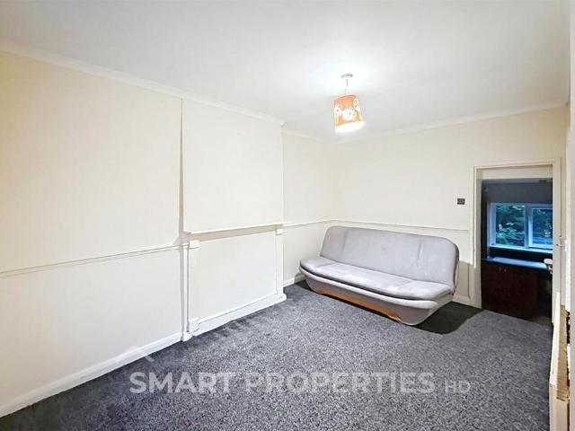 House for rent in Cowlersley, West Yorkshire