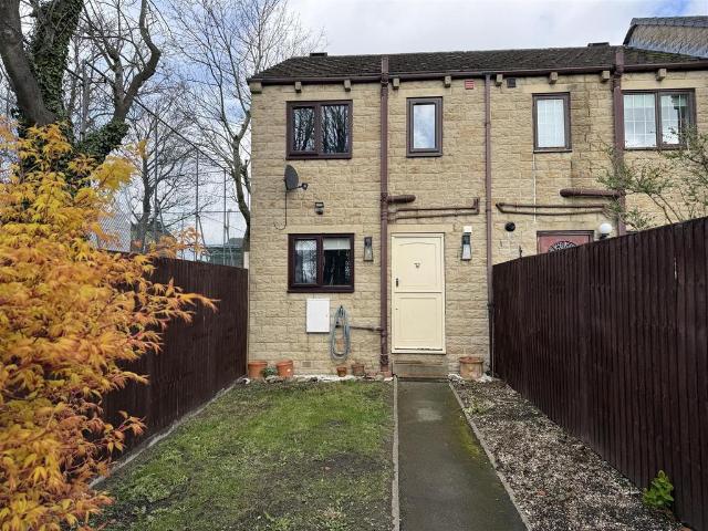 House for rent in Heckmondwike, Isle Of Man