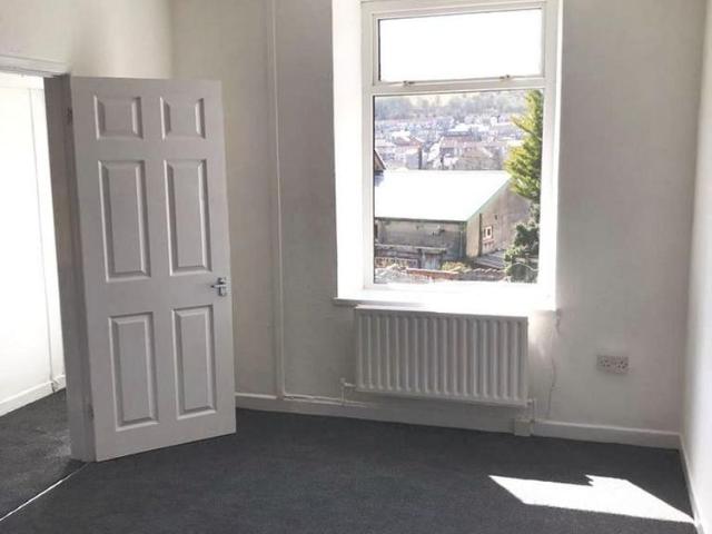 House for rent in Penygraig, Wales