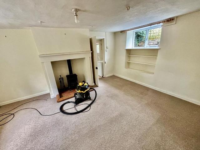 House for rent in Urchfont, Wiltshire