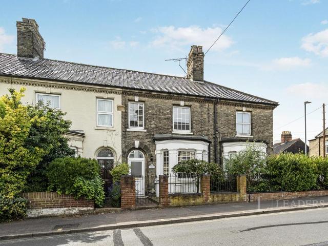 House for rent in New Catton, East Bank