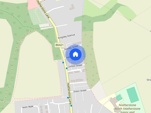 Townhouse for rent in Featherstone, North Featherstone