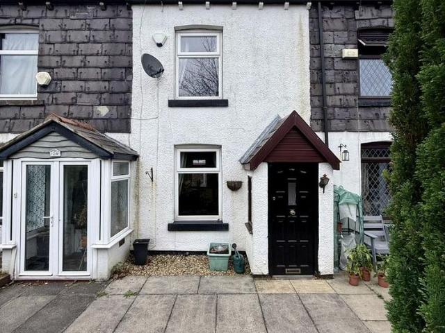 House for rent in Doffcocker, Lee Bank
