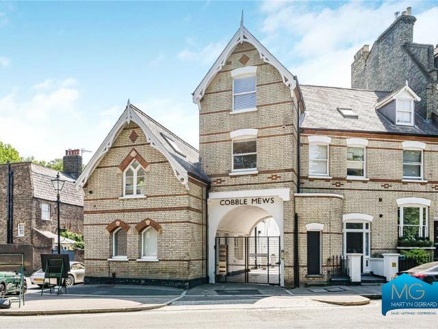 House for rent in Highgate, Greater London