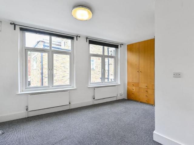 House for rent in London Borough of Hackney, Greater London