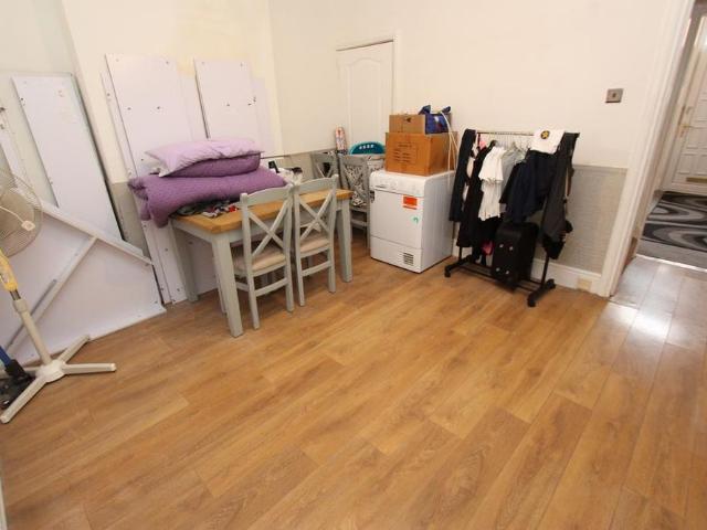 House for rent in Caldermill, East Midlands