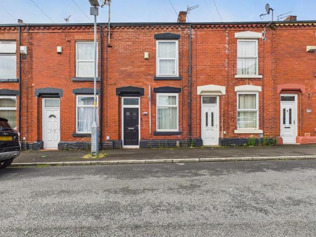 House for rent in Dukinfield, Tameside