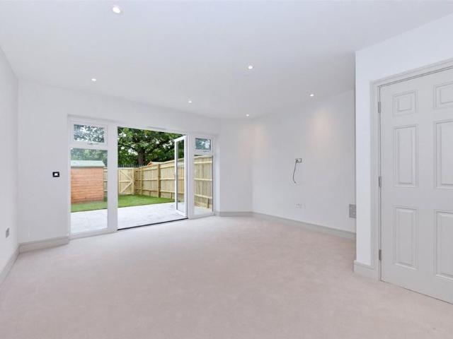 House for rent in Clewer Village, Windsor