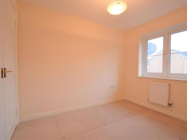 House for rent in Bryncae, Wales