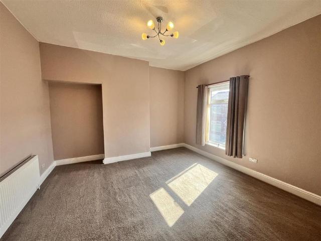 House for rent in Hurst Cross, Greenheys