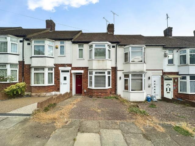 House for rent in Spring Park, Luton
