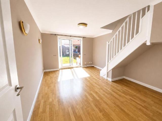 House for rent in Bird Estate, Barling