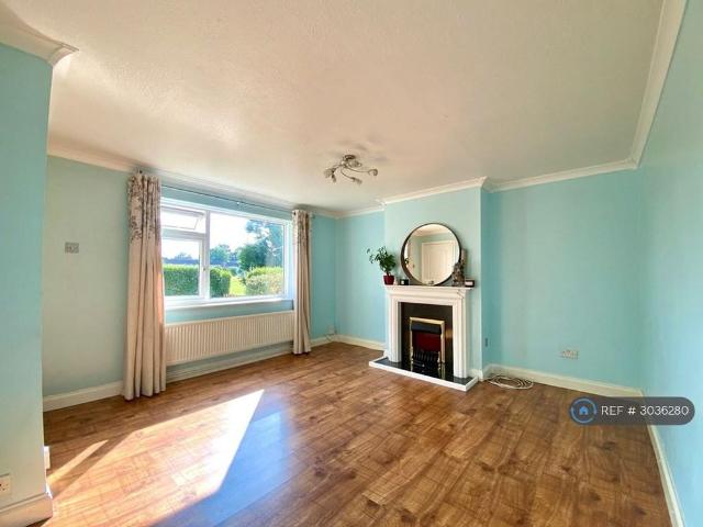 House for rent in Pouchen End, Hertfordshire