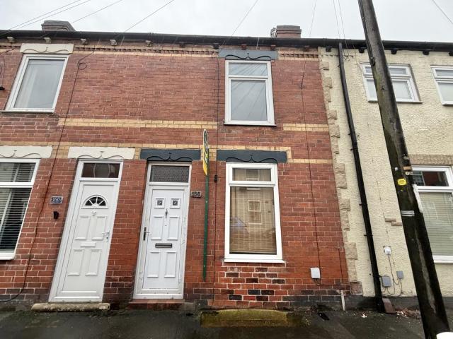 House for rent in Cutsyke, Castleford