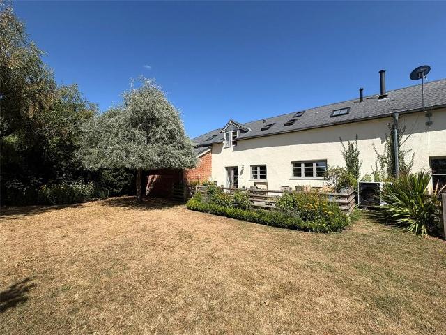 House for rent in Budlake, Devon