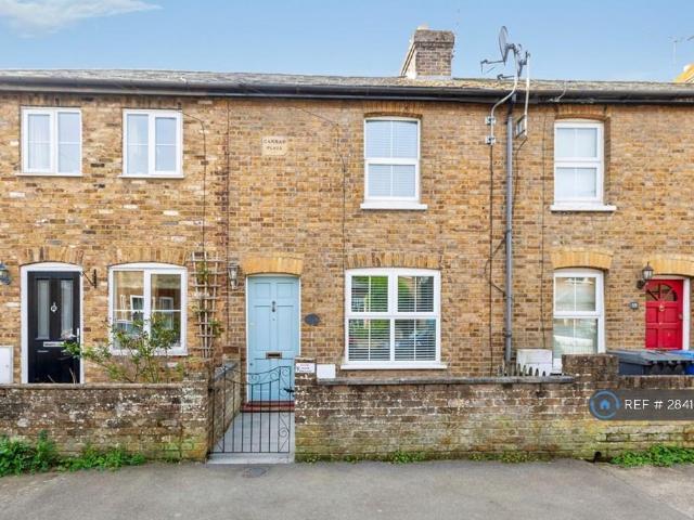 House for rent in New Town, Eton