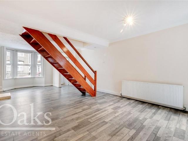 House for rent in London Borough of Croydon, Greater London