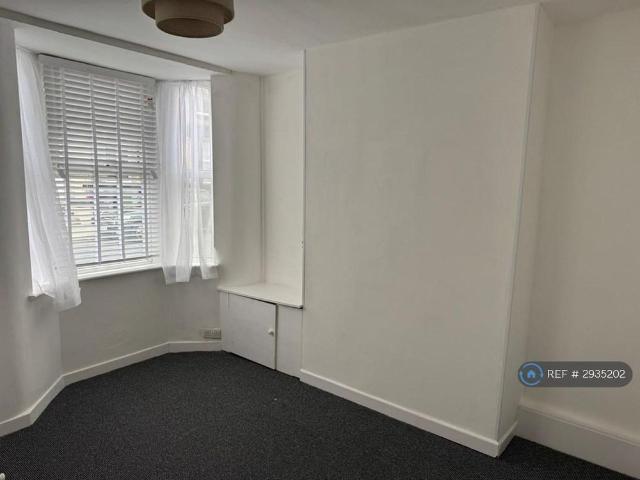 House for rent in Birkenhead, Wirral
