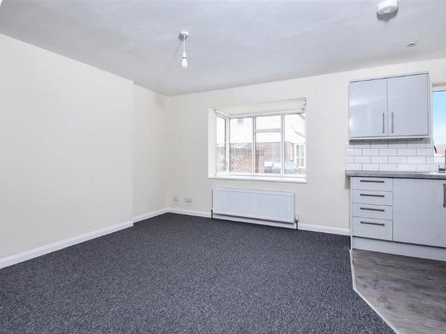 House for rent in Littletown, Budlake