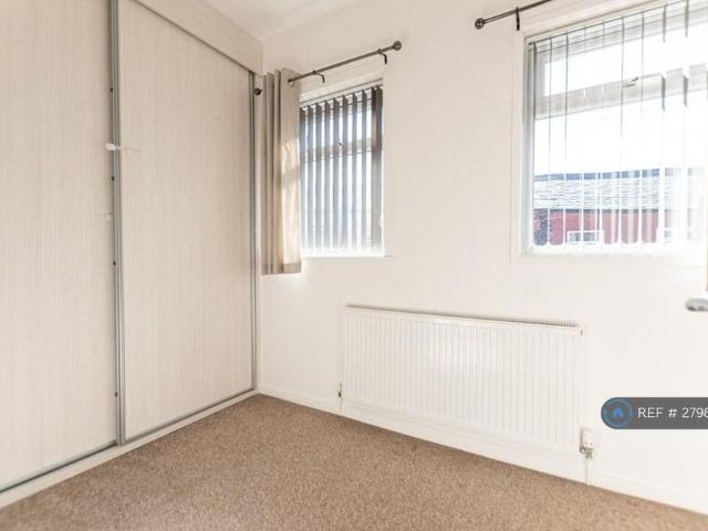 House for rent in The Haulgh, Lee Bank