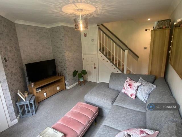 House for rent in Fole, Surrey