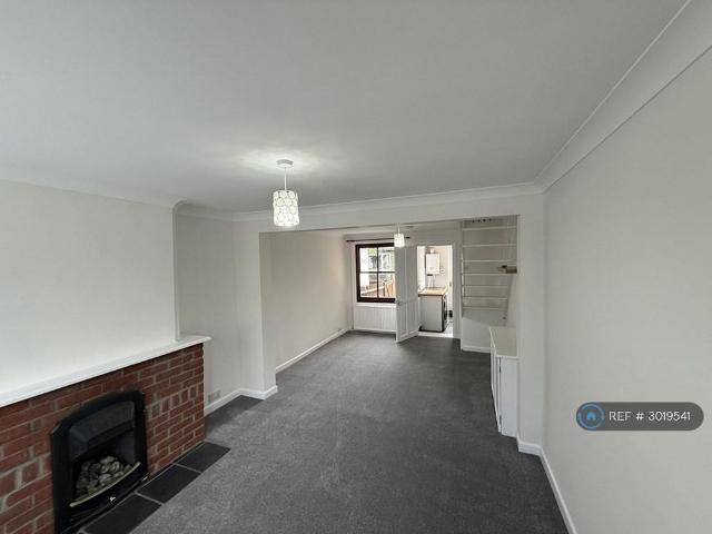 House for rent in Pouchen End, Hertfordshire