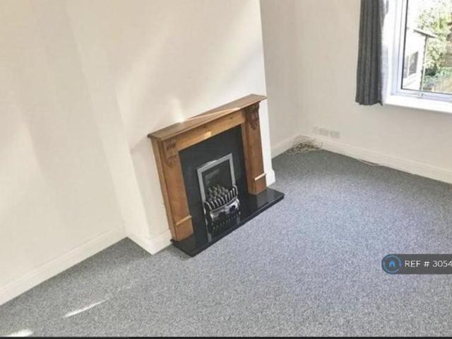 House for rent in Lee Mount, Calderdale