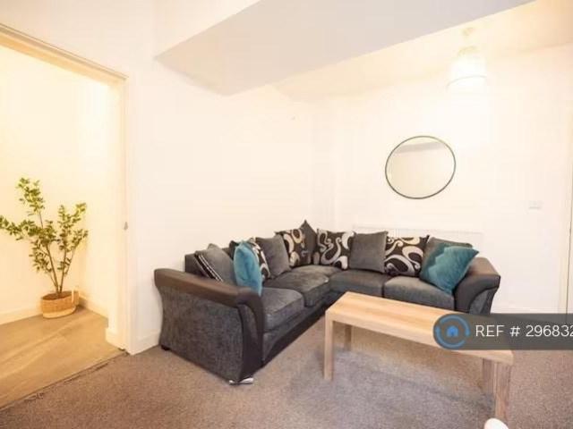 House for rent in Joiner's Square, Hanley